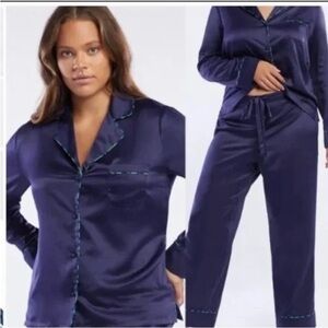 Savage X Fenty Size 1X Pajama Set Navy Blue Button Down Shirt Silky